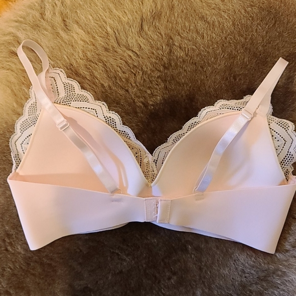 Adrienne vittadini studio bra pink white new - Picture 2 of 12